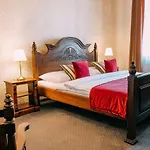 Pensionat Relish 3*