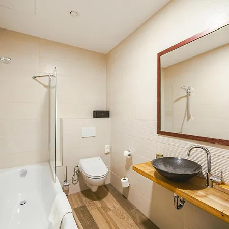 Relish Penzión pre hostí 3*