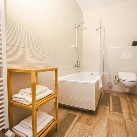 Penzión pre hostí Relish 3*