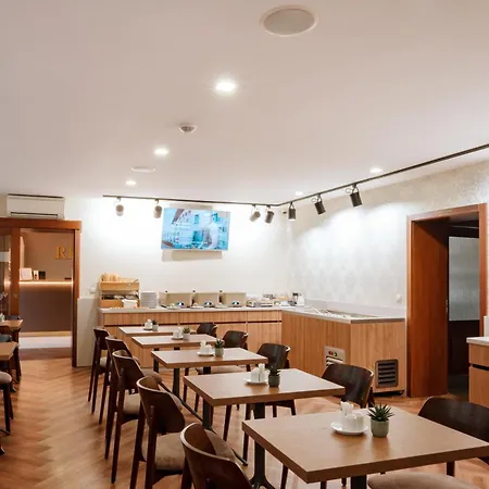 Relish Gasthof 3*